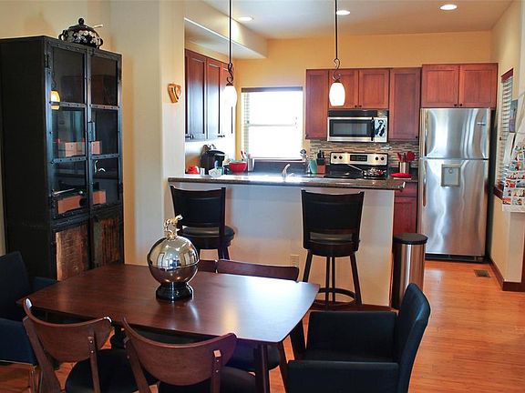 5th image of 3337 N 27th Ave Unit 31