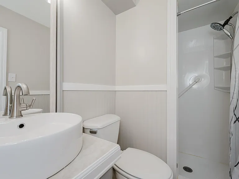 1440 Hickory Ln — Photo 22