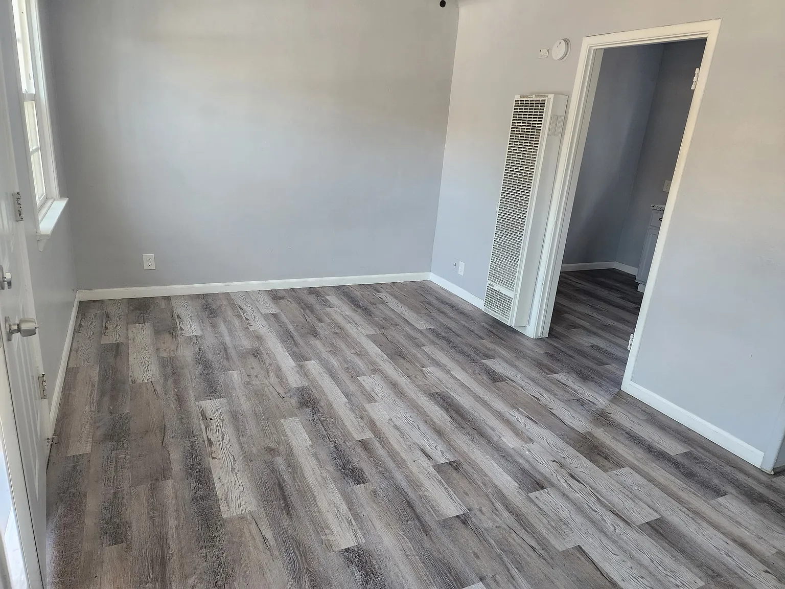 Studio, 500 sqft, $1,595 — Photo 1