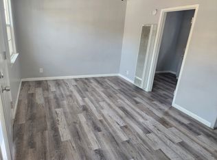 5964 Fishburn Ave #C, Huntington Park, CA 90255