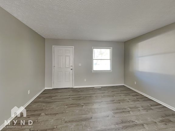 4th image of 2140 Hughey Dr #2140