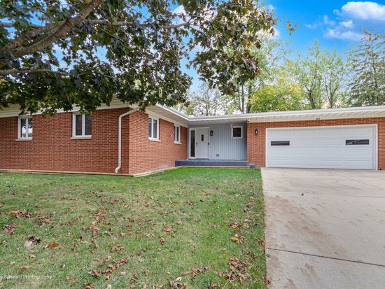 305 Prospect Ave, Dwight, IL 60420