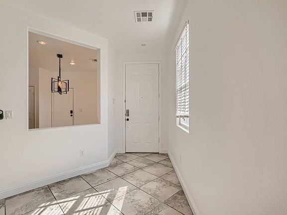 4th image of 5451 Bristol Bend Ct