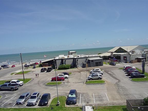 3rd image of 3600 Avenue S 1/2
