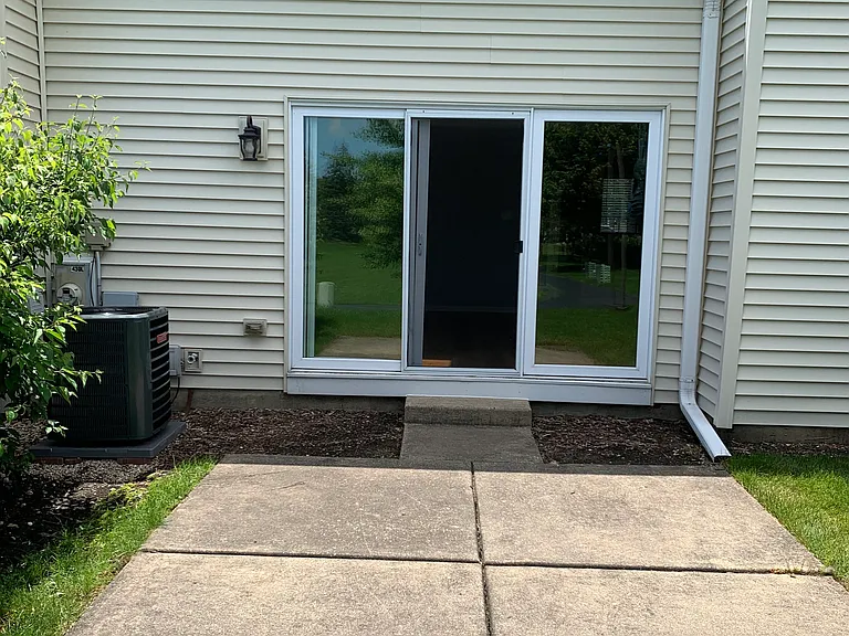 43 N Oltendorf Rd #43 — Photo 4