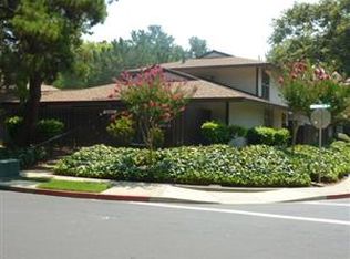 5462 Roundtree Dr APT B, Concord, CA 94521