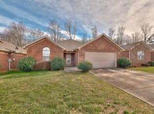 279 Crockett Dr, Church Hill, TN 37642