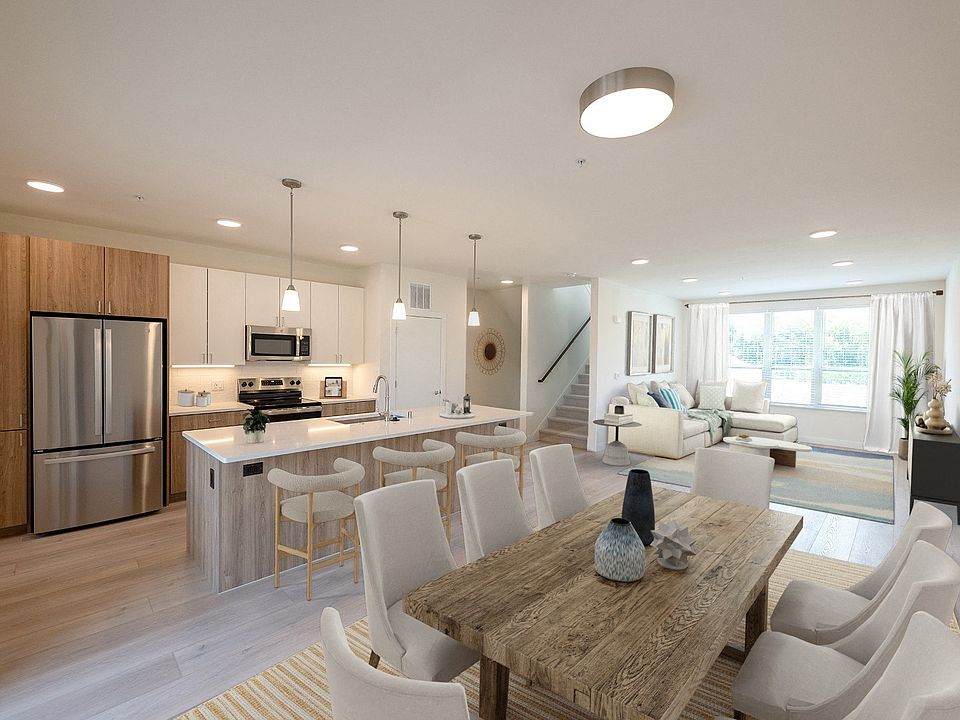 Row House open concept living spaces