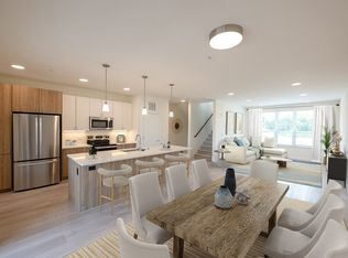 Paragon Place at Bear Claw Way, Middleton, WI 53562