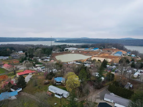 50 Hall St, Monticello, KY 42633