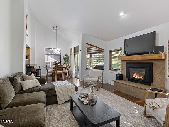 4th image of 5150 Cove Canyon Dr #A