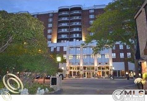 Exterior.jpg