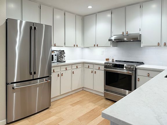 5th image of 725 Fell St APT 5