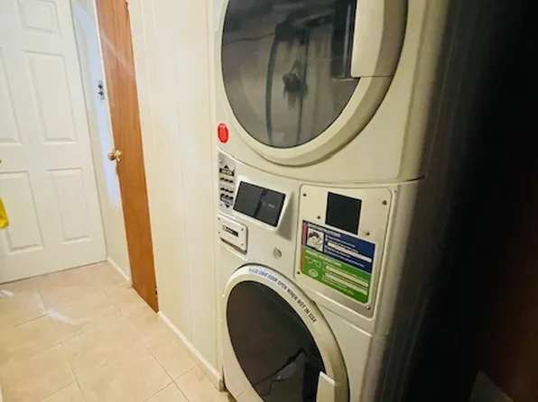 2715 Strickland Avenue image 24 of 42