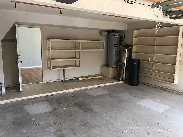 1002 Alameda Dr — Photo 10