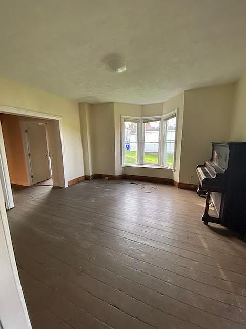 Living Room With Bay Window