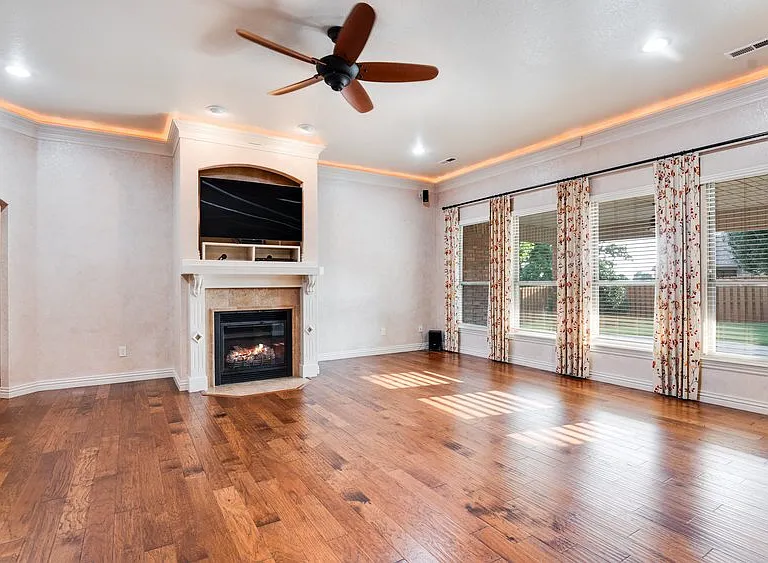 2606 Glenn Ridge Rd — Photo 4