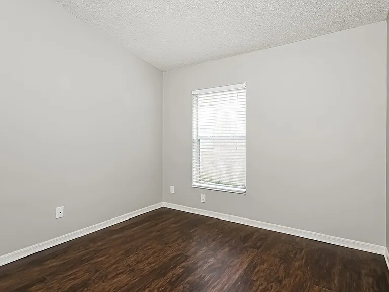 1125 Cherry Valley Way — Photo 15