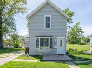 1209 Spencer St, Grinnell, IA 50112