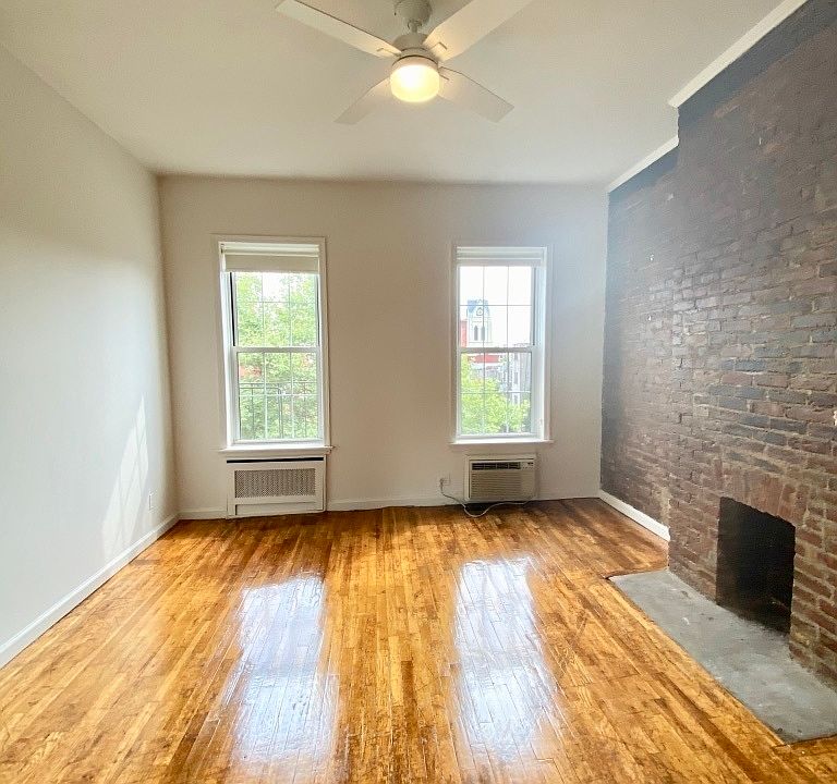 1st image of 115 4th Pl #4D