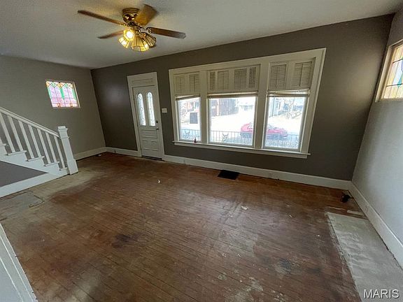 5th image of 2208 Iowa St