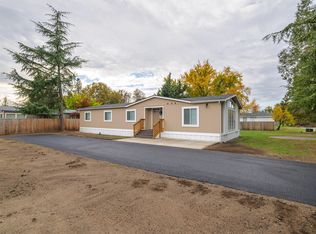 387 Tavis Dr, Merlin, OR 97532