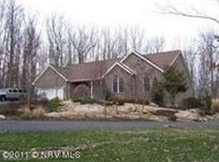 4064 Morning Glory Dr, Radford, VA 24141