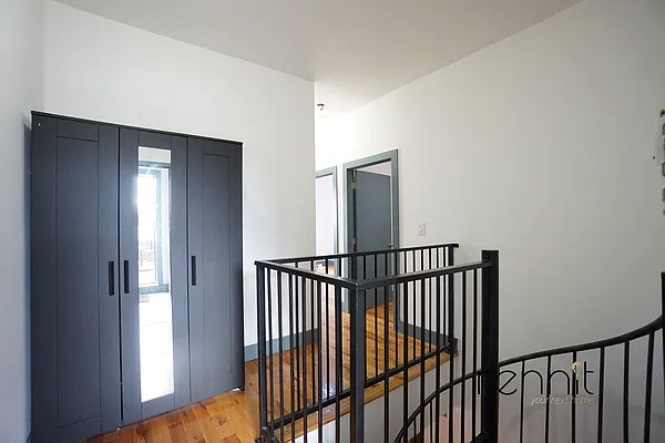 Rented by Rennit Inc. | media 29