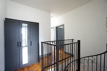 Rented by Rennit Inc.