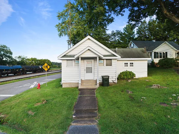 7 Aspen St, Calvert City, KY 42029