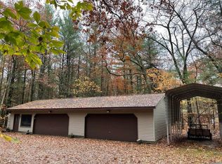 6850 Blank Rd, Whitehall, MI 49461