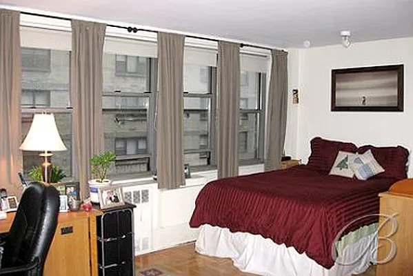 Rented by Bellmarc Realty | media 4