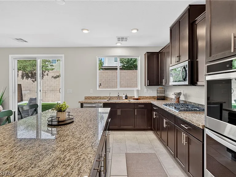 325 Breve Ct — Photo 24