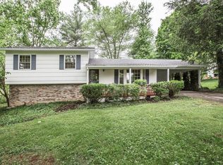 4316 Crestfield Rd, Knoxville, TN 37921