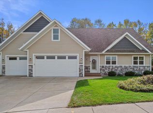 3091 Reflections Dr, Hubertus, WI 53033