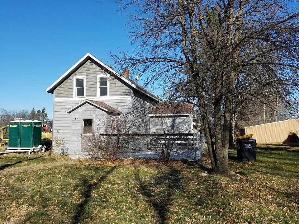 1st image of 101 5th Ave E