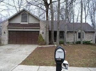 815 Vanceburg Dr, Indianapolis, IN