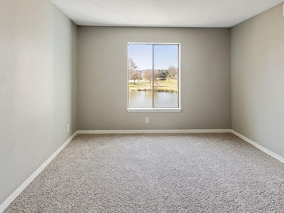 5th image of 12635 Scarsdale Dr #607