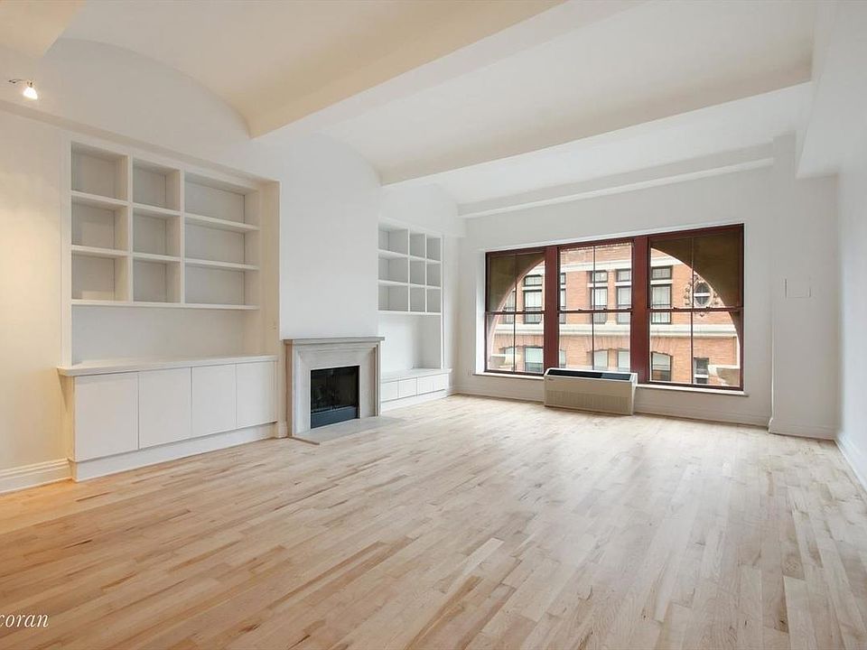 1st image of 27 N Moore St APT 9B