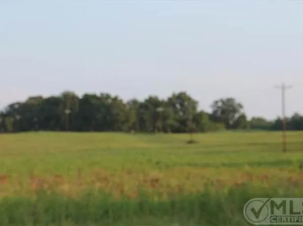 805 Wilkie St N, Mc Ewen, TN 37101