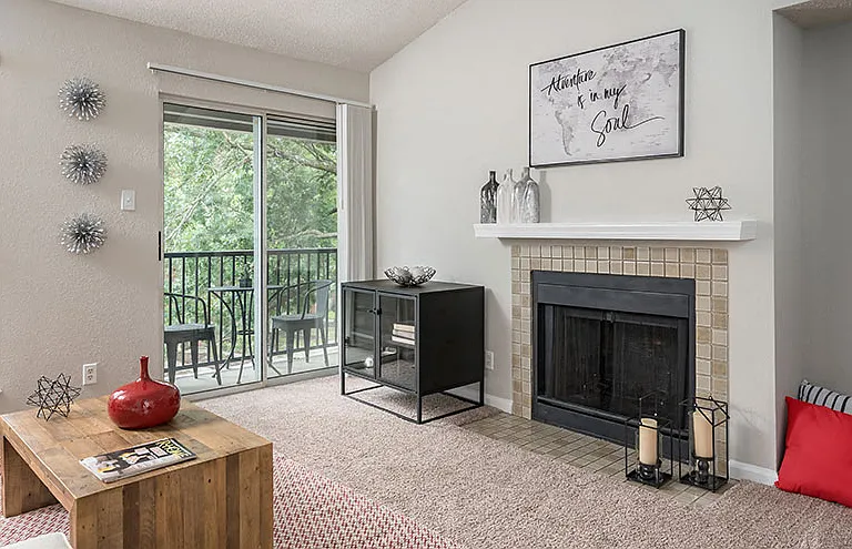 Broadmoor Apartments — Photo 13