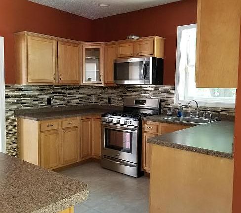 3rd image of 145-147 Roger Williams Ave #3