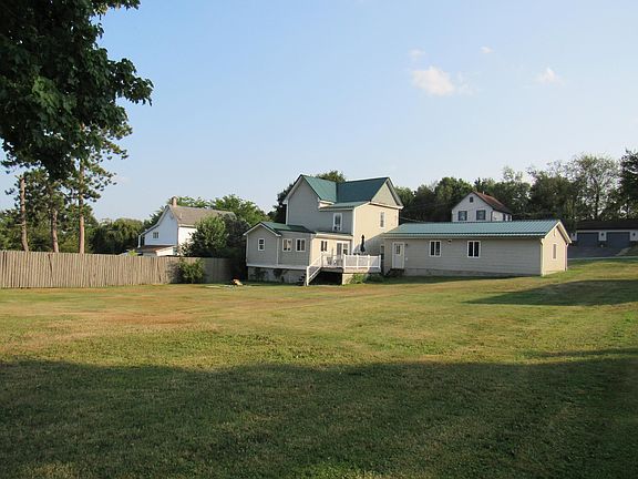 3rd image of 38 McLane Ave