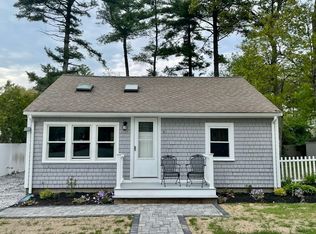 11 7th Ave, Wareham, MA 02571