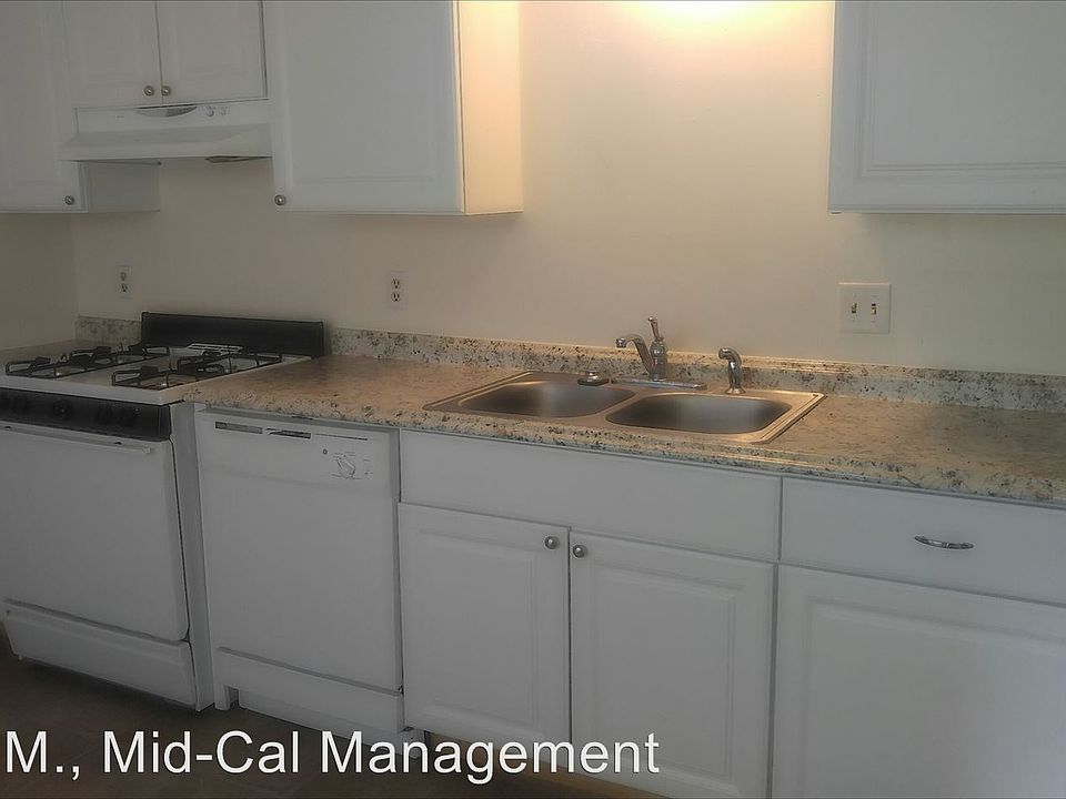 2nd image of 3013 W Walnut Ave