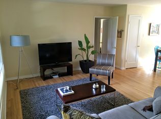 960 Alice Ln #3, Menlo Park, CA 94025