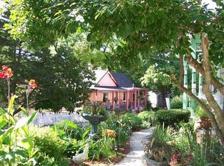 155 Spring St, Eureka Springs, AR 72632