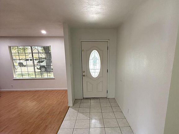 3rd image of 7014 Shiloh Pl