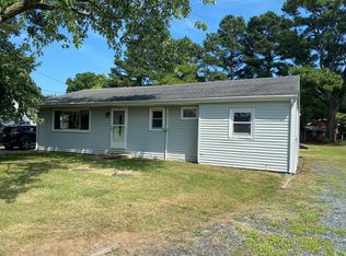 15317 Parks St, Bloxom, VA 23308