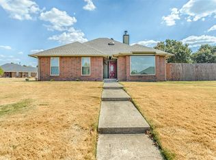 1808 Goldenrod Ln, Midwest City, OK 73130
